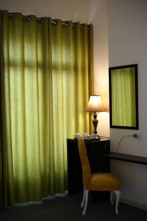 City Citadel Hotel Amman Buitenkant foto